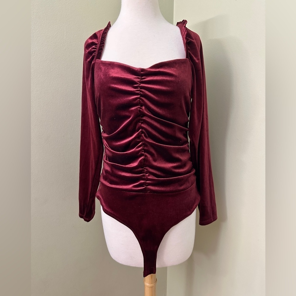 NWT SHINESTAR  BODYSUIT burgundy size L